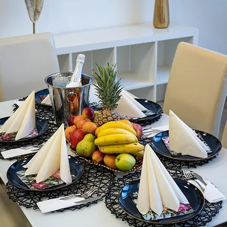 Golden Rabbit Apartment