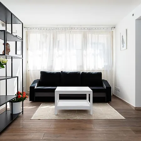 Golden Rabbit Apartman *